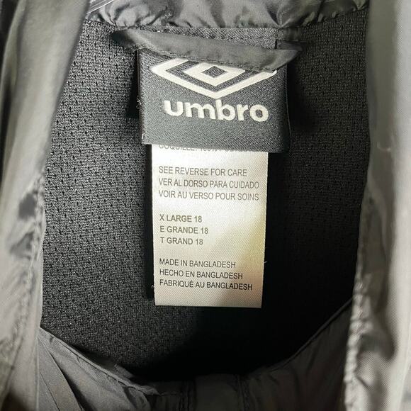 Everton FC Umbro Windbreaker Hoodie Jacket Mens XL Black Embroidered Patches Zip - Picture 2 of 8